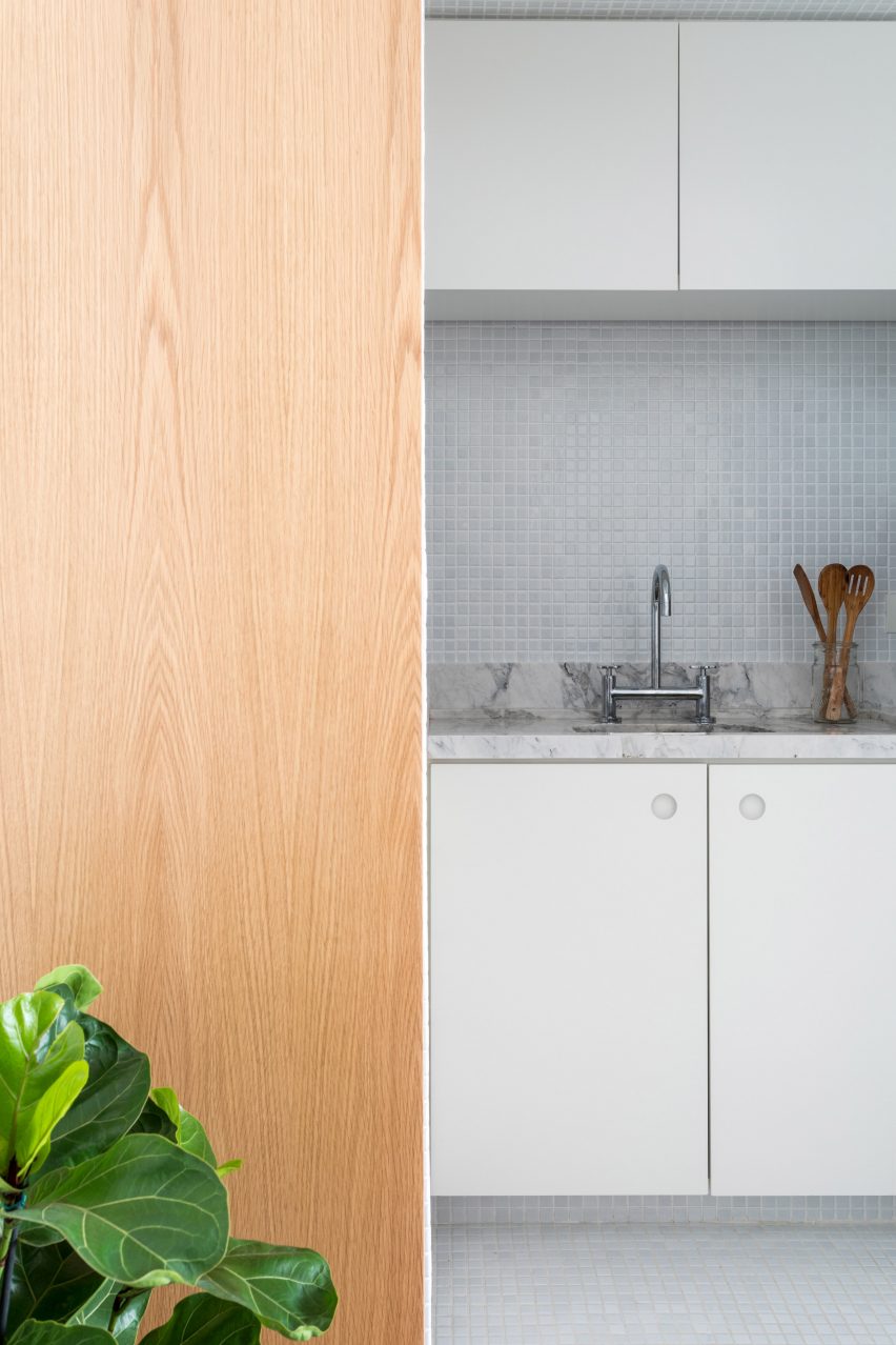 Sa�o Francisco Apartment by Leandro Garcia